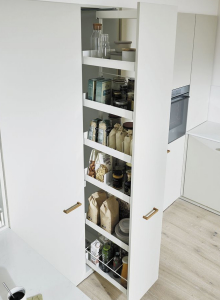 LIRO 300mm Pull-Out Larder